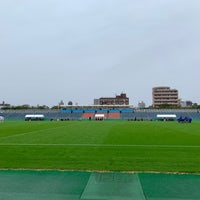 Photo taken at バックスタンド by てっしー on 10/17/2021