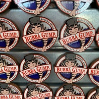 Photo taken at Bubba Gump Shrimp Co. by Qe M. on 2/23/2020