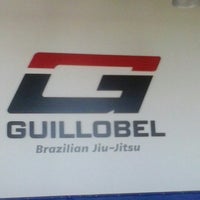 Foto diambil di Guillobel Brazilian Jiu-Jitsu San Clemente oleh Derrick G. pada 10/18/2013