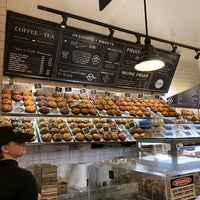 Photo taken at Pick-A-Bagel by Inna N. on 3/18/2019