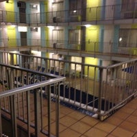 Photo taken at Best Western Plus Hollywood Hills Hotel by Hans D. on 4/7/2013