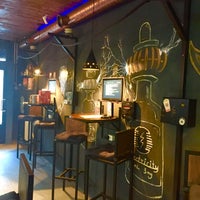 Foto scattata a Electricity Bar &amp;amp; Vape Shop da Viksia il 5/12/2017