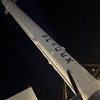 Photo taken at SpaceX by Yi L. on 11/26/2023