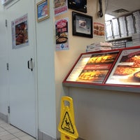 Photo taken at Domino&amp;#39;s Pizza by Thomas Y. on 10/5/2012