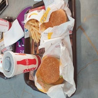 Photo taken at Burger King by Sude Ö. on 8/24/2020