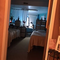 Das Foto wurde bei Ka Lima Hana Kukui &amp;quot;Hawaiian Massage Therapy&amp;quot; von Teresa N. am 4/27/2017 aufgenommen