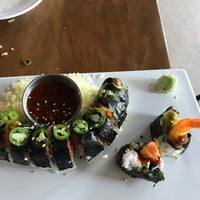 Foto diambil di Maru Sushi And Grill oleh Ernesto J. pada 6/9/2018