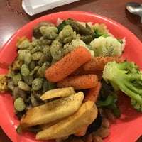 Photo taken at Golden Corral by Conleth M. on 1/7/2018