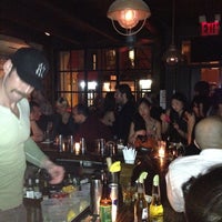 Foto tomada en Ten Degrees por Brad B. el 3/10/2013