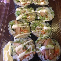 Foto diambil di Sushi Ninja oleh Dee P. pada 10/18/2013