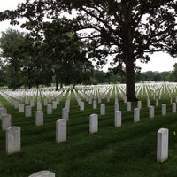 Foto tomada en Arlington National Cemetery  por Amy W. el 7/2/2013