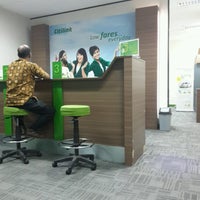 Photo taken at Garuda Indonesia Service Center by Gerry I. on 1/27/2017