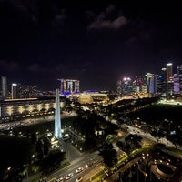 Photo taken at Fairmont Singapore by Richard H. on 3/11/2023