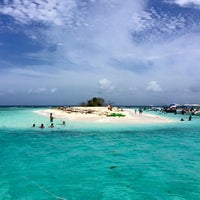 Photo taken at East Island Excursions by East Island Excursions on 8/15/2017