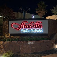 Foto tirada no(a) Arabella Hotel Sedona por J E. em 7/26/2020
