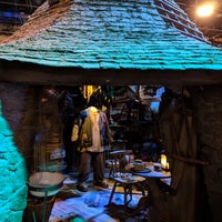 Снимок сделан в Hagrid&amp;#39;s Hut пользователем Roger F. 1/15/2019
