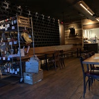 1/17/2021 tarihinde Hector R.ziyaretçi tarafından Barcelona Wine Bar - Brookline'de çekilen fotoğraf