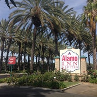 Photo taken at Alamo Inn &amp;amp; Suites by Lourdes R. on 7/30/2014