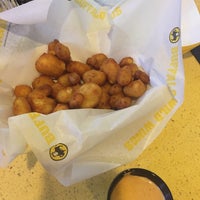 Photo taken at Buffalo Wild Wings by Manny M. on 9/4/2017