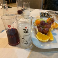 Das Foto wurde bei Kanatçı Ağa Restaurant von Zafer 💵💐❄️ am 11/26/2021 aufgenommen