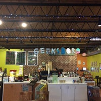 Photo taken at Geeksboro Coffeehouse Cinema by Praphul K. on 12/31/2015