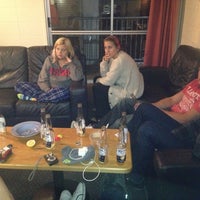 Base Backpackers Hostel - Hostel