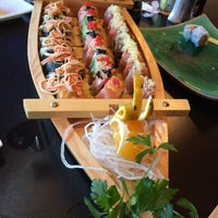 Foto scattata a EurAsia Fusion Sushi da Anastasiya il 5/17/2014