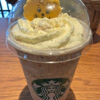 Photo taken at Starbucks by Akiva W. on 8/30/2023