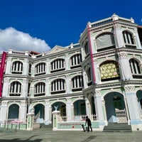 Photo taken at Peranakan Museum by Catherine L. on 3/18/2024