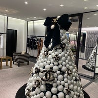 Photo taken at Chanel Boutique by 🦂 on 12/3/2023