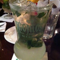 4/26/2013にRoberto Q.がMojitos Cuban Restaurantで撮った写真