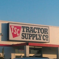 Photo taken at Tractor Supply Co. by Robin Denise S. on 4/25/2013
