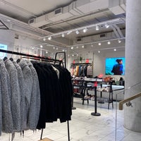 Lululemon - Clothing Store in Mayfair
