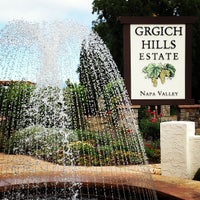 รูปภาพถ่ายที่ Grgich Hills Estate โดย ᴡ C. เมื่อ 7/28/2013