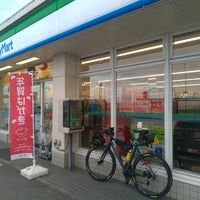 Photo taken at ファミリーマート 宮城一丁目店 by Philippe M. on 11/22/2020