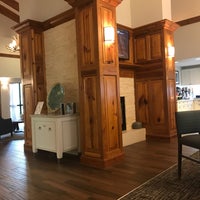 Foto diambil di Homewood Suites by Hilton oleh JT T. pada 3/9/2019