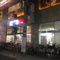 Photo taken at docomo Shop by ぶりんがー b. on 9/29/2017