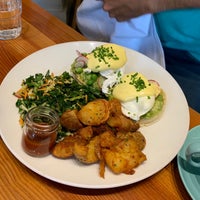9/15/2019 tarihinde Josh W.ziyaretçi tarafından Heirloom Vegetarian Restaurant'de çekilen fotoğraf