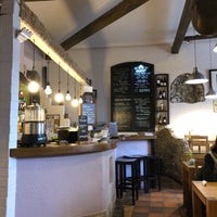 Photo taken at Guliwer Cafe &amp;amp; Restaurant by Magnus E. on 3/2/2018