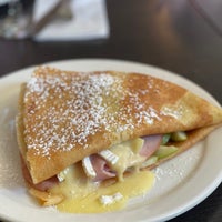Photo taken at Creperie chez Suzette by Miriam B. on 7/23/2022