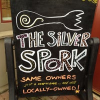 รูปภาพถ่ายที่ The Silver Spork โดย Claire M. เมื่อ 9/29/2012