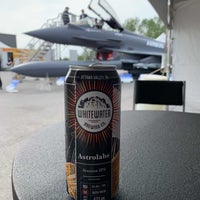 Das Foto wurde bei EY Centre von Christopher M. am 5/30/2019 aufgenommen