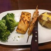 Photo taken at Red Lobster by Gabriella C. on 10/25/2018