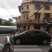 Photo taken at S A B Intersection by Ying9an A. on 7/27/2018