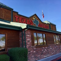 Photo taken at Texas Roadhouse by Galen D. on 3/18/2017