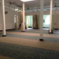 Photo taken at Masjid Omar Salmah by Shazly A. on 5/29/2013