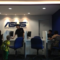 Photo taken at ASUS Service Centre by Shazly A. on 4/2/2013