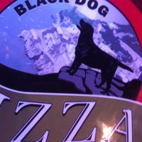Снимок сделан в Black Dog Pizza Italian Restaurant пользователем Patrick J. 6/2/2013