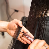 7/27/2017 tarihinde Magnifique Hair Salonziyaretçi tarafından Magnifique Hair Salon'de çekilen fotoğraf