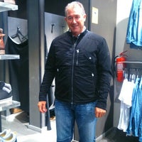 Jack \u0026 Jones - Tienda de hombres en Barcelona